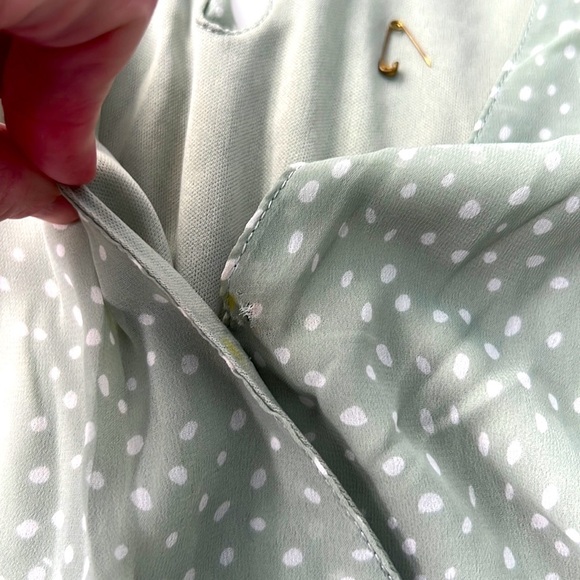 Japna,Sea-Foam,Soft Layers in Sheer Dotted Swiss,Lovely Sleeves, Cross Chest! - Picture 7 of 11